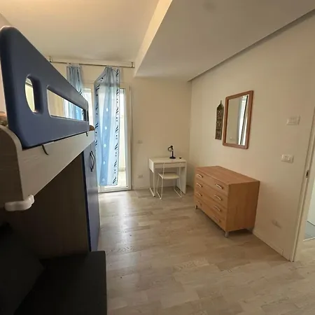 Apartment Bright And New Between The And The Center